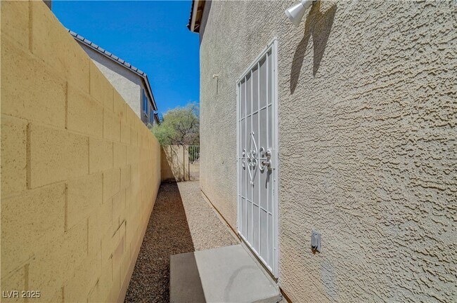 Building Photo - 2275 Windmill Grove Ct