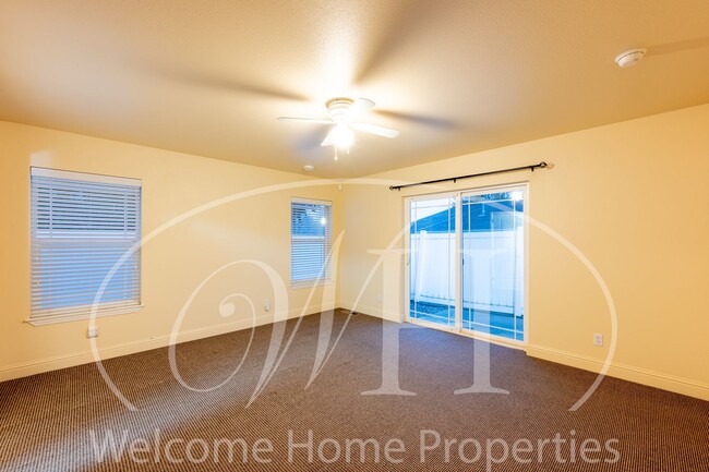 Building Photo - Spacious Home with Vaulted Ceilings