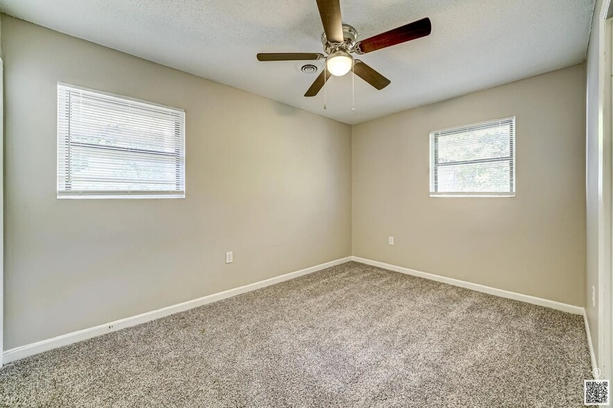 Building Photo - 3136 Truxton Rd