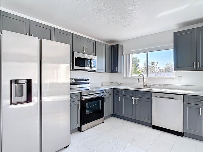 Building Photo - 4487 Pocatella Ave