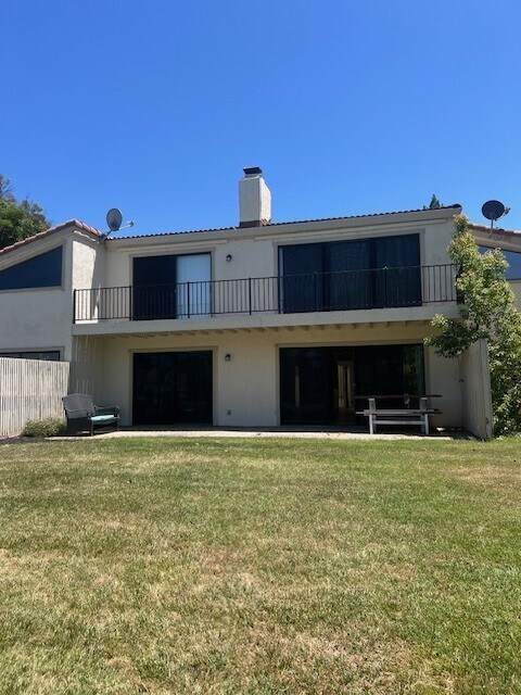 Building Photo - 7010 Colina Ln