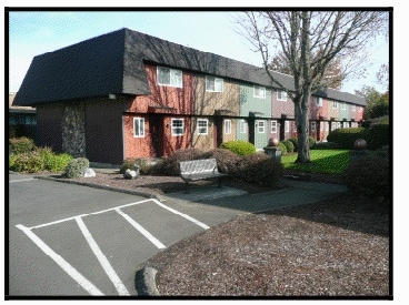 Building - 479 Monmouth Ave S