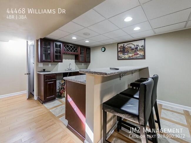 Building Photo - 44468 Williams Dr