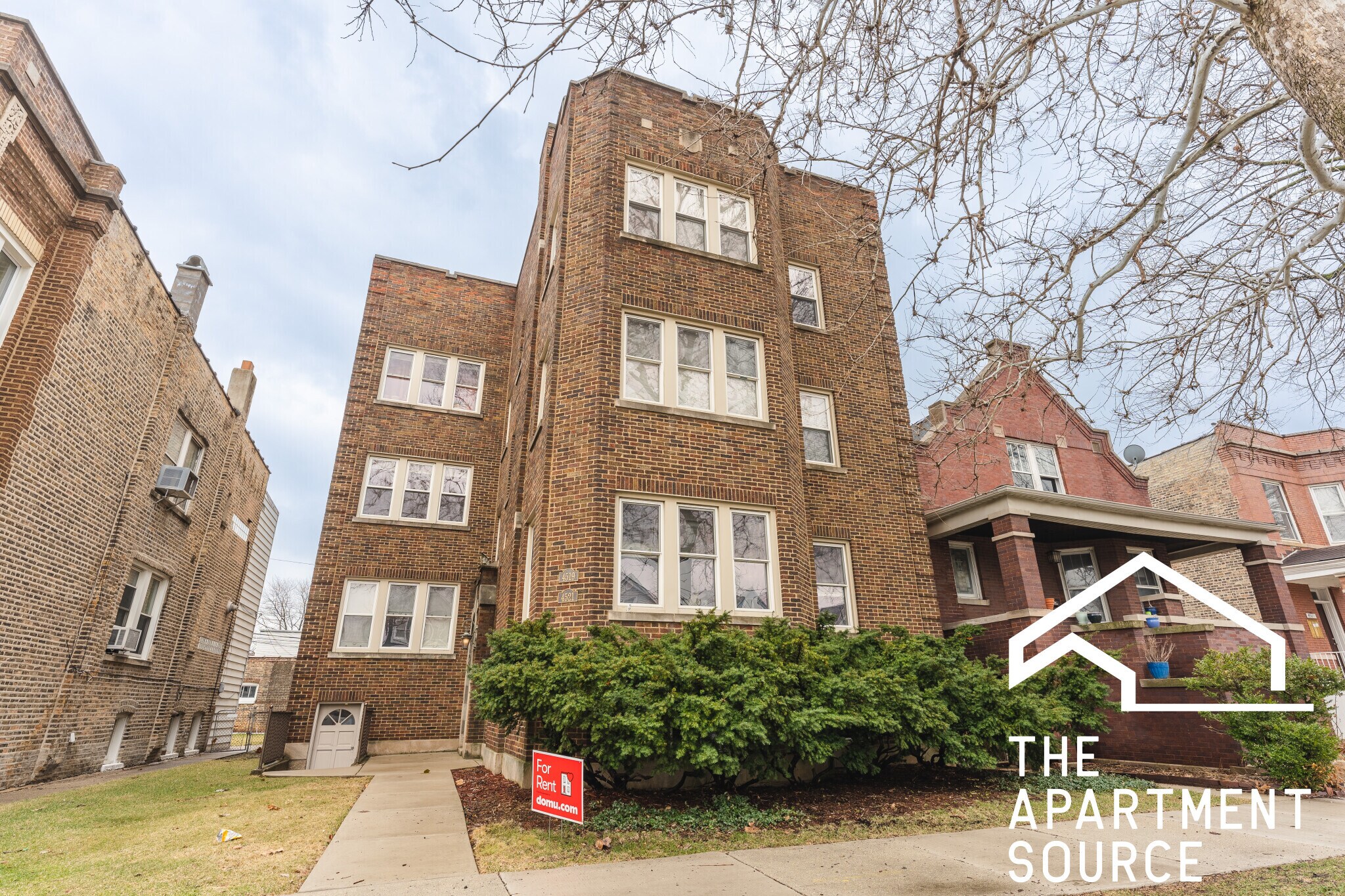 Building Photo - 4521 N Harding Ave