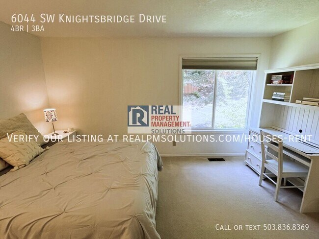 Building Photo - 6044 SW Knightsbridge Dr