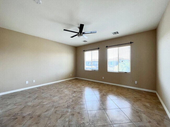 Building Photo - STUNNING 3BD/2.5BA HOME W/ TESLA SOLAR, POOL, SPA, & LOFT!!