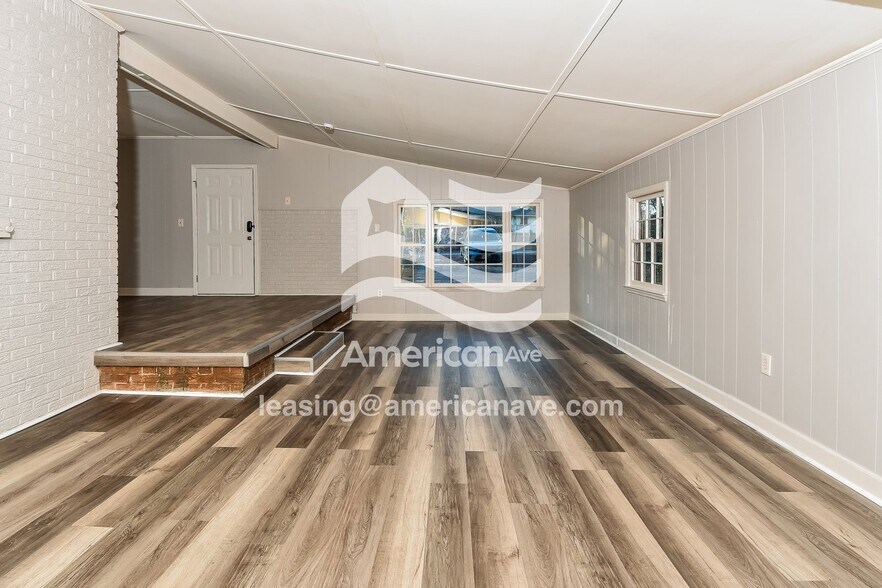 Building Photo - 1766 Springfield Ave