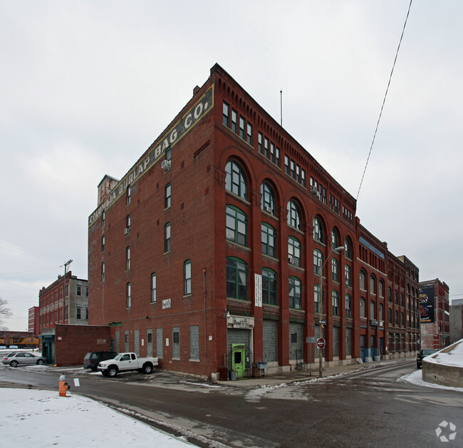 Primary Photo - Columbia Burlap Lofts