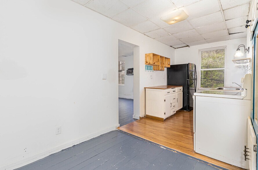 Building Photo - 213 Mulberry St