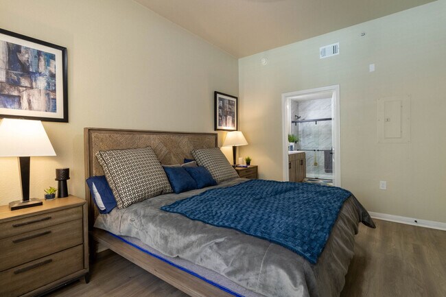 Building Photo - Get Up to 5 Weeks Free with Your New Lease
