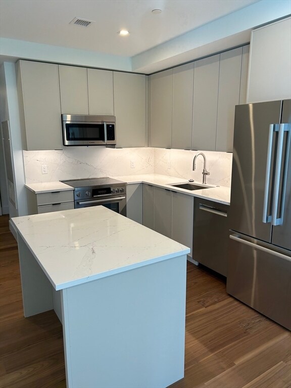 Building Photo - 1515 Commonwealth Ave