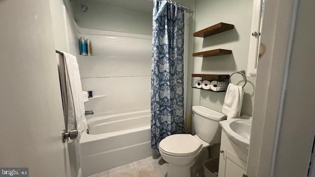 Building Photo - 1554 N Lawrence St