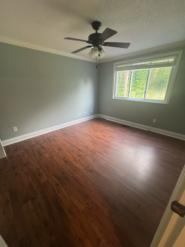 Building Photo - 7444 Berkshire Downs Dr
