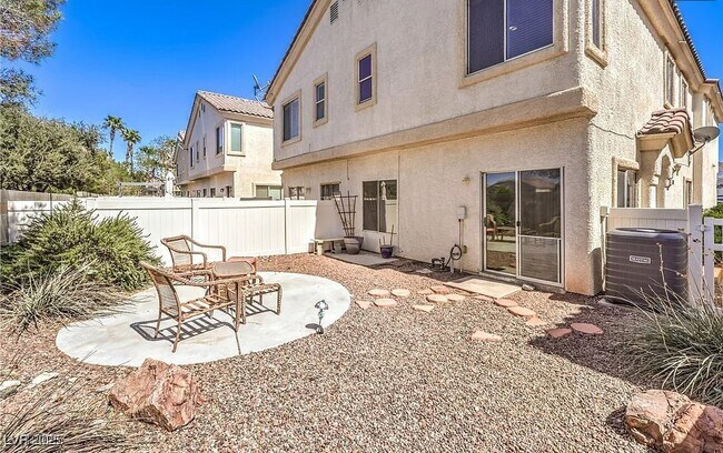 Building Photo - 1634 Clint Canyon Dr
