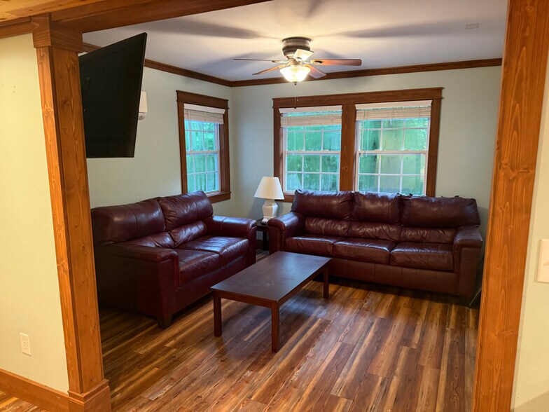 Building Photo - 10 Lakemont Cottage Trail