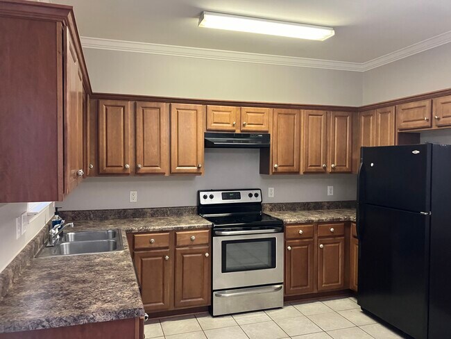 Building Photo - 261 Oxmoor Pl