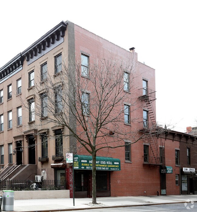 Primary Photo - 407-415 Court St