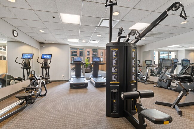 Building Photo - 1111 S Wabash Ave