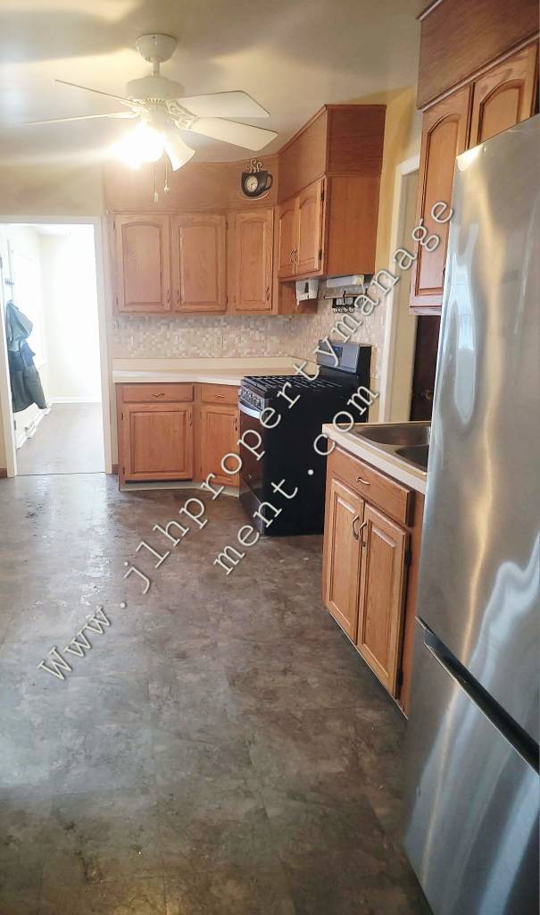 Building Photo - 1511 Winter Dr