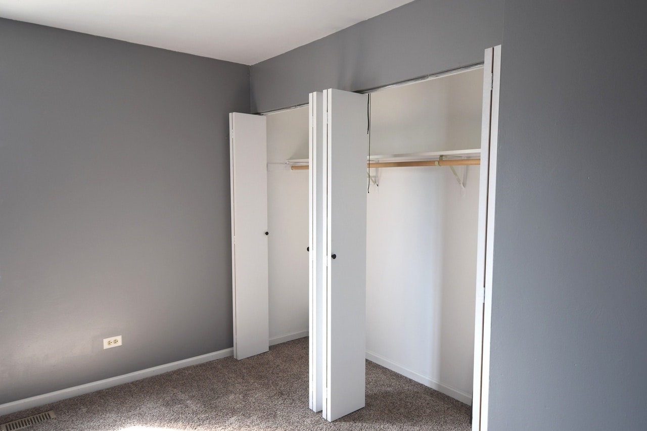 Building Photo - 1259 Inverrary Ln