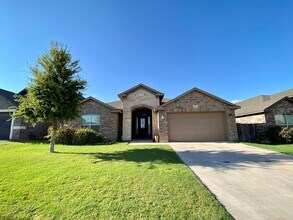 Building Photo - 7021 Spade Ranch Rd