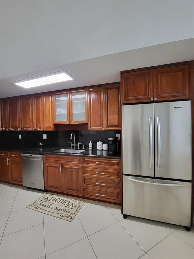 Building Photo - 3430 Galt Ocean Dr