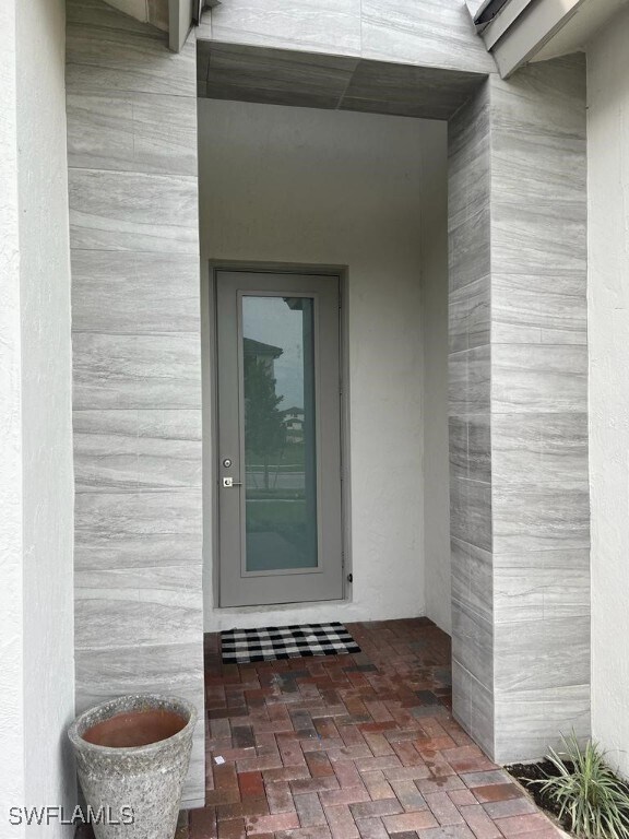 Primary Photo - 4943 Brigata Wy