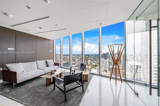 Building Photo - 300 Biscayne Boulevard Way
