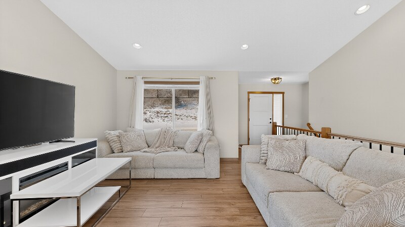 Building Photo - 2412 Hadley Hills Dr NE