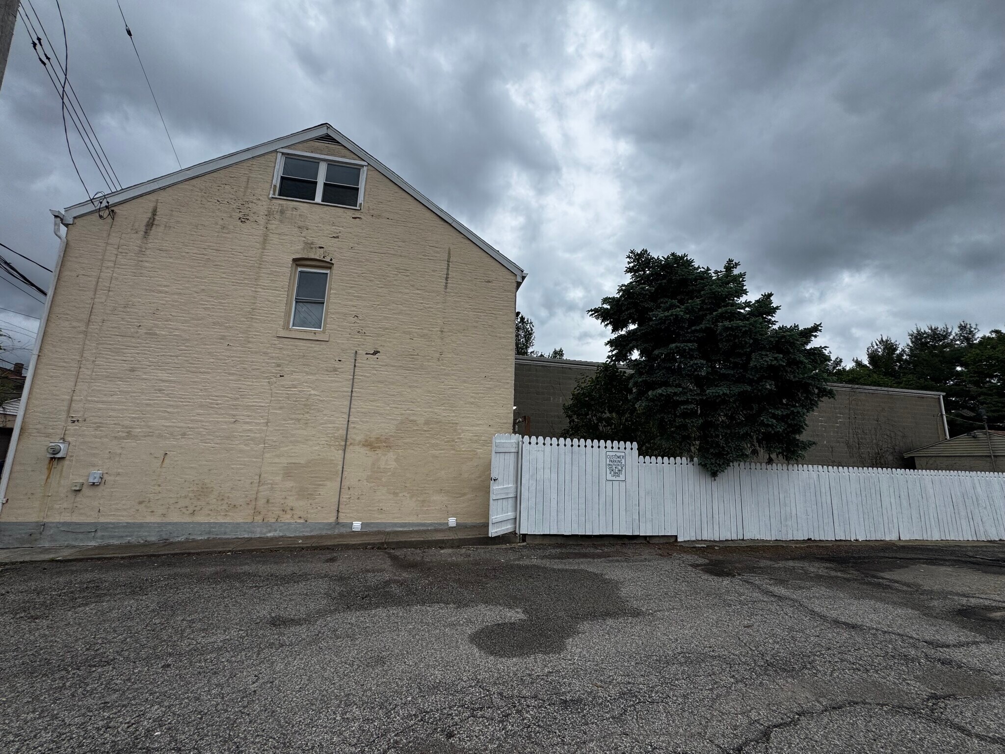 Building Photo - 5107 Berlin Way