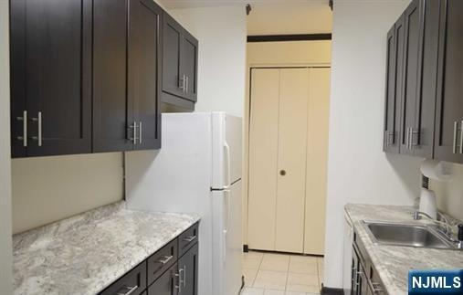 Building Photo - 7855 JFK Blvd E