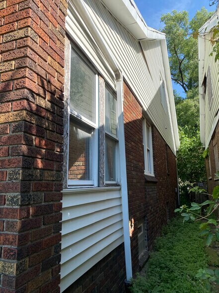 Building Photo - 7711 Buhr St