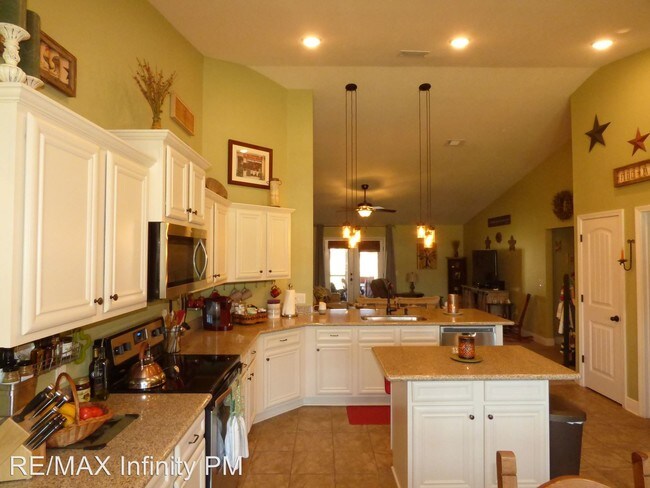 Building Photo - 3 br, 2 bath House - 5760 Mill Stream Way