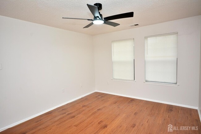 Building Photo - 25 Goodwin Dr