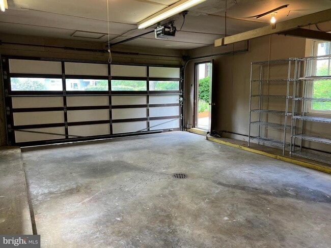 Building Photo - 1730 N Danville St