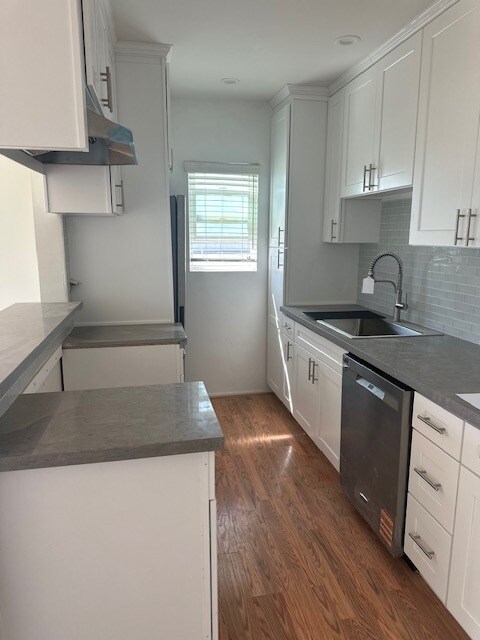 Building Photo - 2728 3rd St