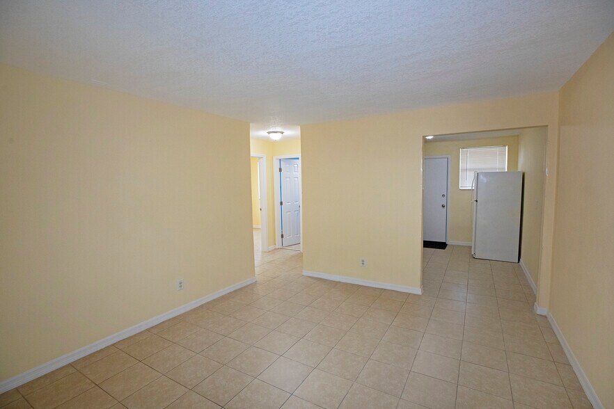 Building Photo - 1361 Bridier st