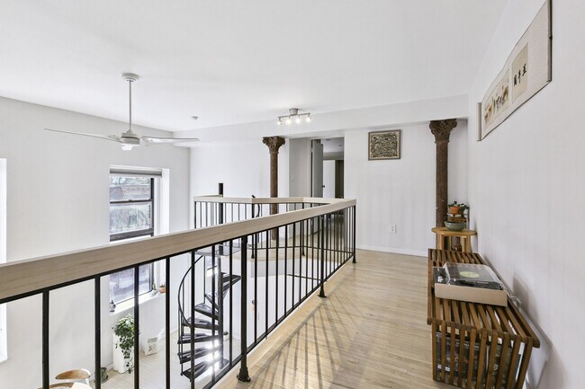 Building Photo - 464-470 Central Ave