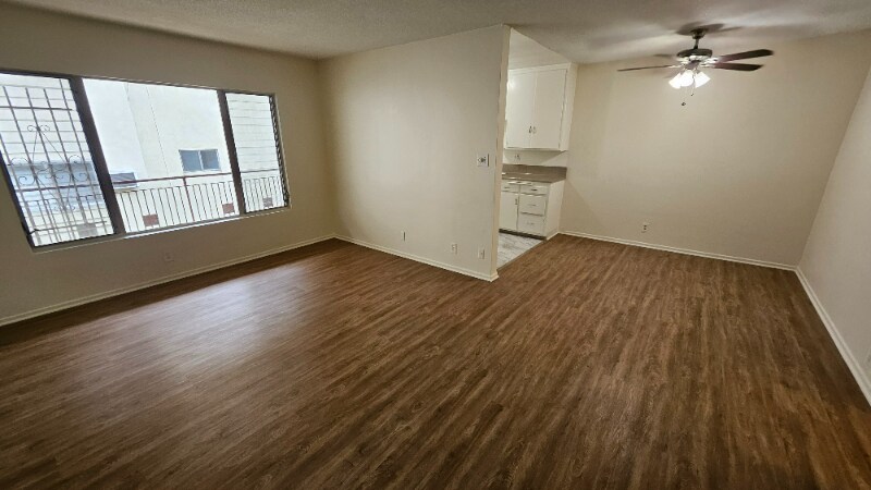 Building Photo - 1201 N Ogden Dr
