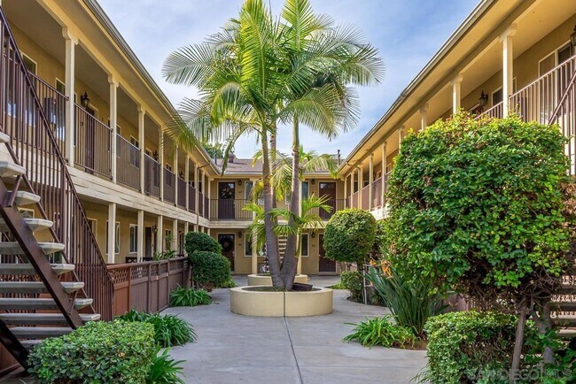 Building Photo - Cute 1 bedroom 1st floor condominium