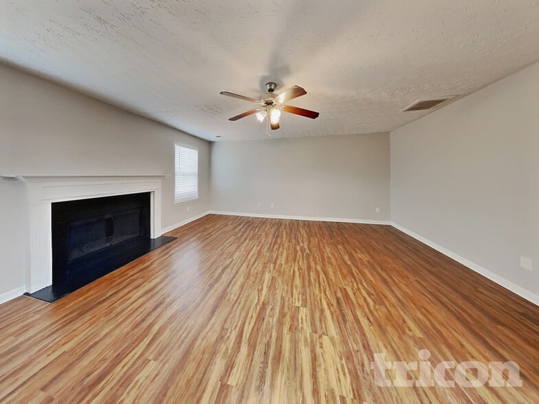 Building Photo - 25 Heaton Dr