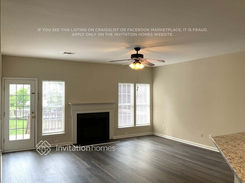 Building Photo - 8515 Castledown Dr