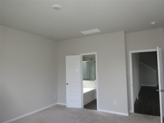 Building Photo - 2116 Graham Pt Wy