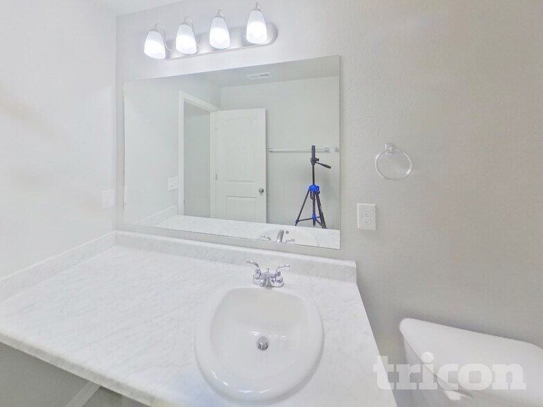 Building Photo - 8144 Phyllite Dr