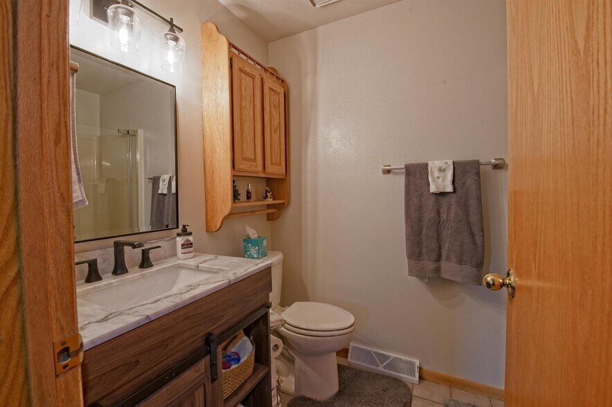 Building Photo - 133 Ponwood Cir