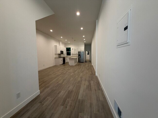 Building Photo - 1549 California St