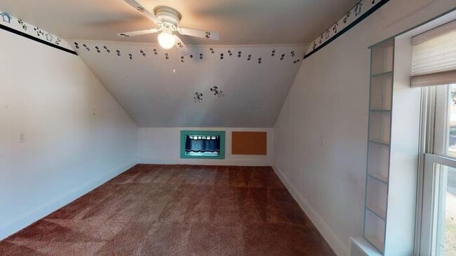 Building Photo - 311 N 12th St