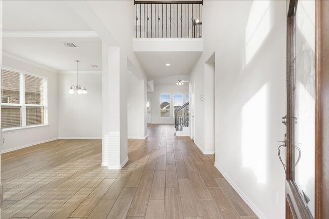 Building Photo - 23213 Zinfandel Dr