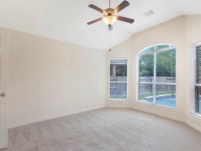 Building Photo - 66 Frontera Cir