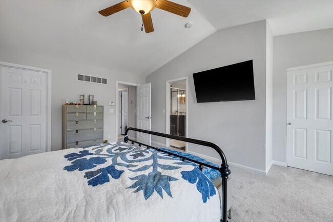 Building Photo - 8018 Presidio Ct
